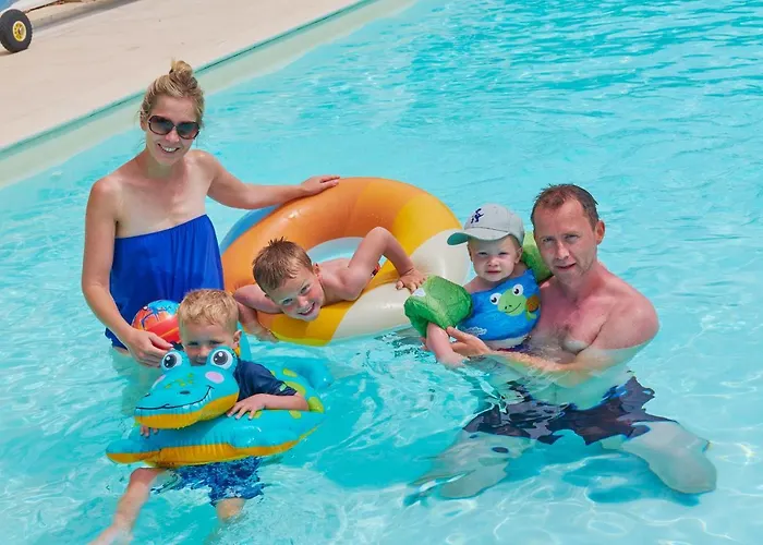 Francecomfort - L'aveneau Vieille Vigne Aldeamento Turístico Les Forges (Deux-Sevres)