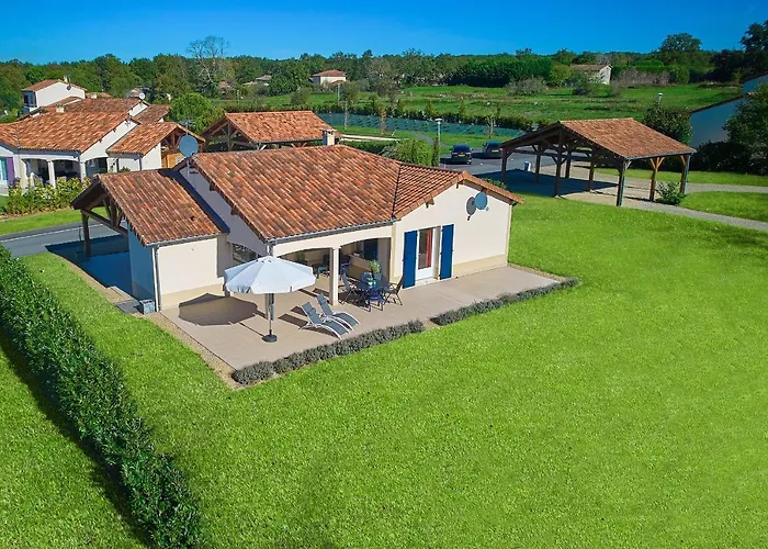 Francecomfort - L'aveneau Vieille Vigne Aldeamento Turístico