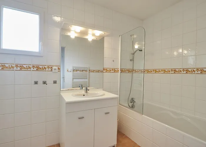 Francecomfort - L'aveneau Vieille Vigne * Les Forges (Deux-Sevres)