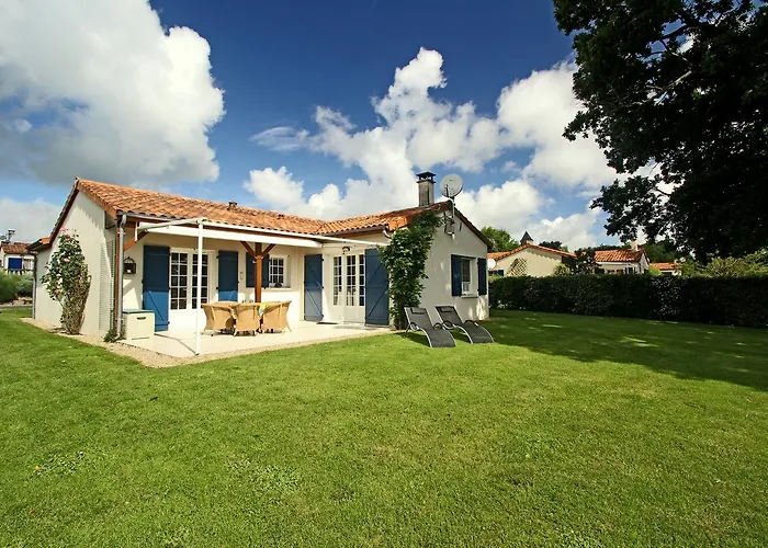 Francecomfort - L'aveneau Vieille Vigne * Les Forges (Deux-Sevres)